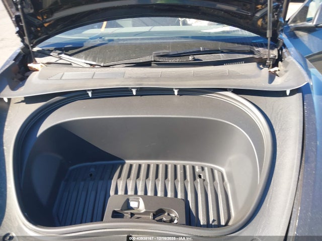 2025 TESLA MODEL 3 5YJ3E1EA1SF934355 Photo 9