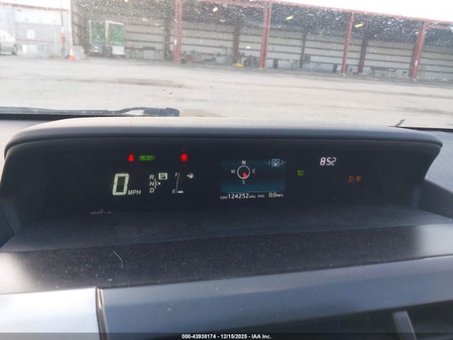 2015 TOYOTA PRIUS V JTDZN3EU7FJ016883 Photo 6