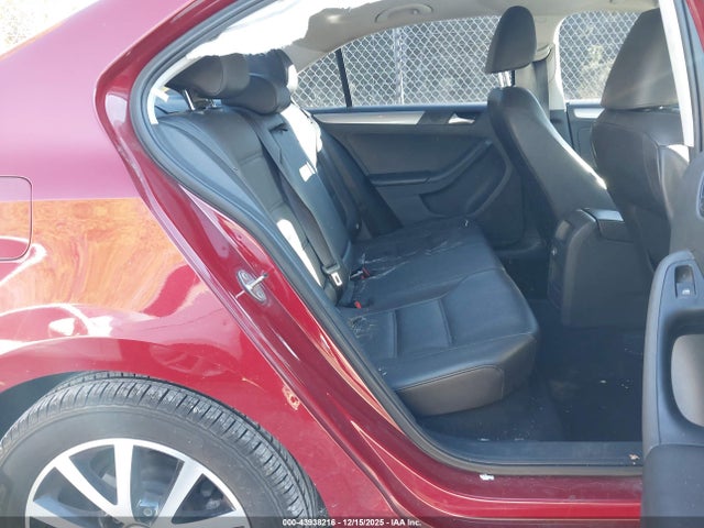 43938216 :رقم المزاد ، 3VWDB7AJ1HM354627 vin ، 2017 Volkswagen Jetta 1.4t Se مزاد بيع