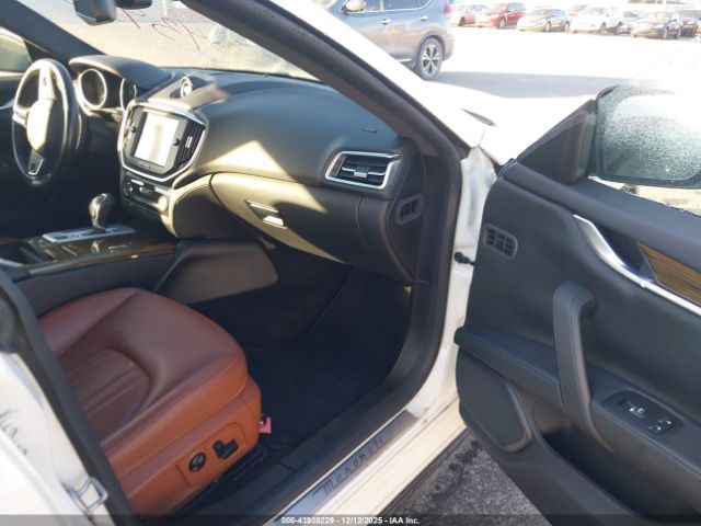 2015 MASERATI GHIBLI ZAM57RTA8F1143531 Photo 4