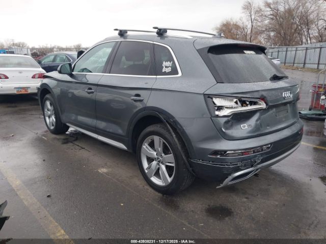 2019 AUDI Q5 WA1BNAFY6K2017450 Photo 2