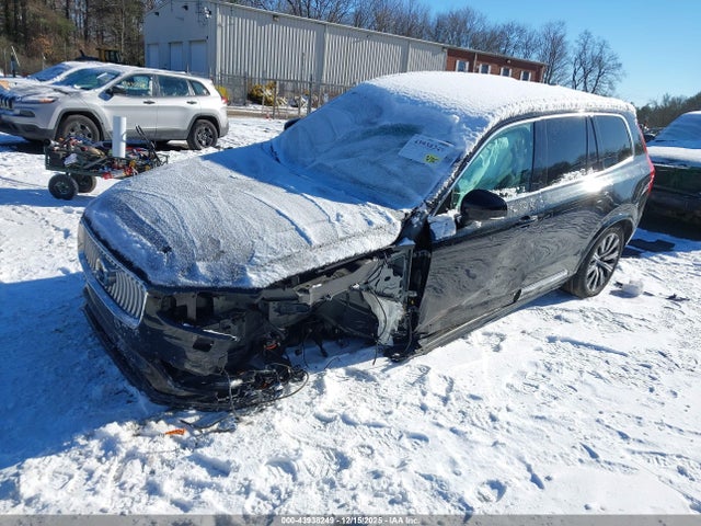 2023 VOLVO XC90 YV40621N5P1994571 Photo 1