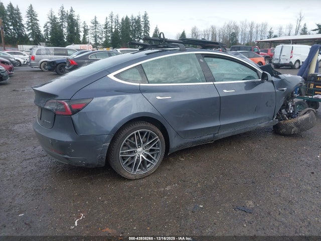 2019 TESLA MODEL 3 5YJ3E1EB9KF418544 Photo 3