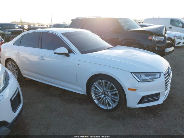 2017 AUDI A4 WAULNAF42HN032829 Photo 0