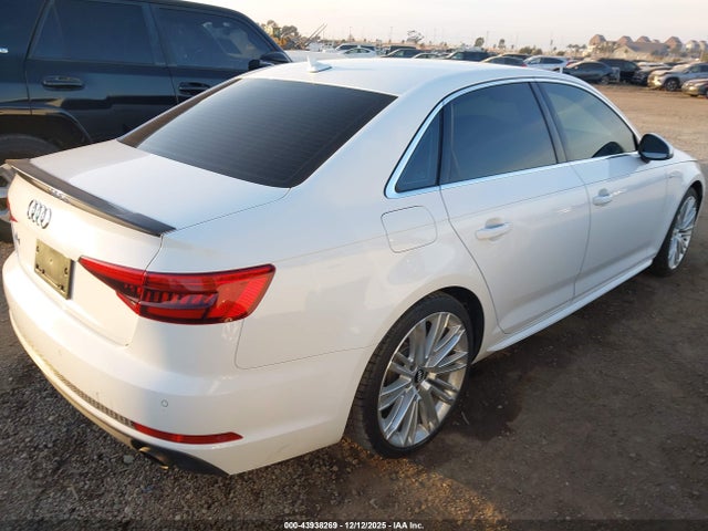 2017 AUDI A4 WAULNAF42HN032829 Photo 3