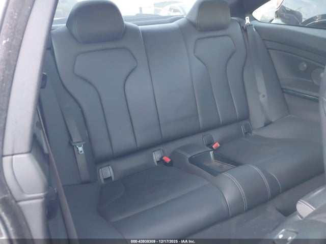 2018 BMW M4 WBS4Y9C53JAC86262 Photo 7