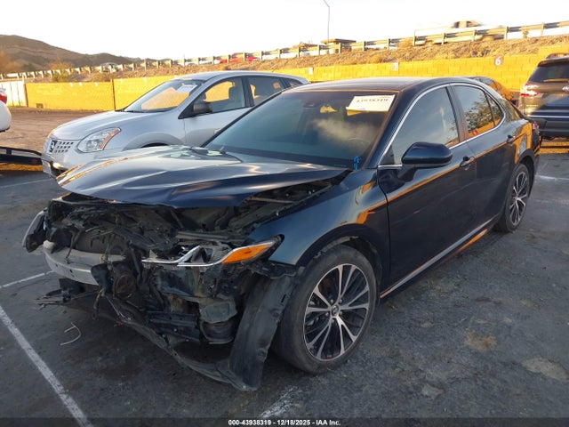 4T1B11HK2JU612675 Toyota CAMRY SE