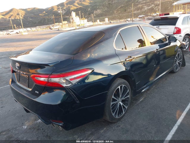 4T1B11HK2JU612675 Toyota CAMRY SE