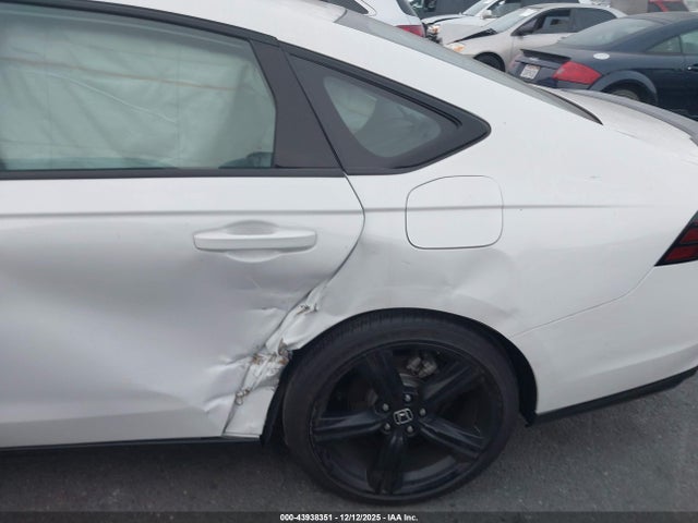 1HGCY2F72RA015842 Honda Accord Hybrid Sport-l