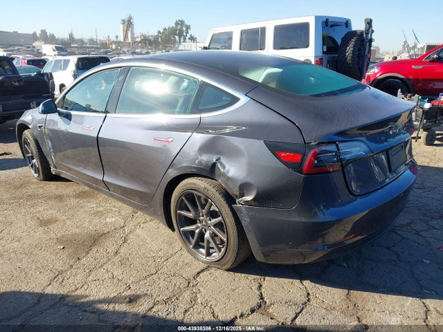 2020 TESLA MODEL 3 5YJ3E1EA9LF611446 Photo 2