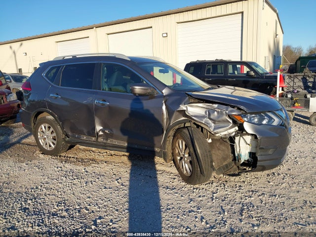 Nissan ROGUE SV 2017 5N1AT2MT1HC879364 Image 6