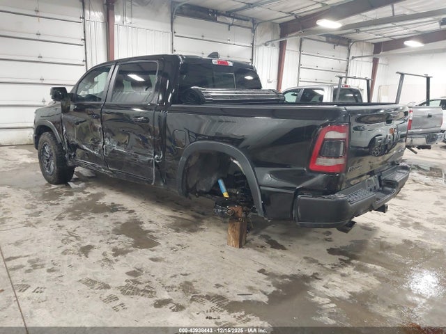 2024 RAM 1500 1C6SRFLT8RN226947 Photo 2