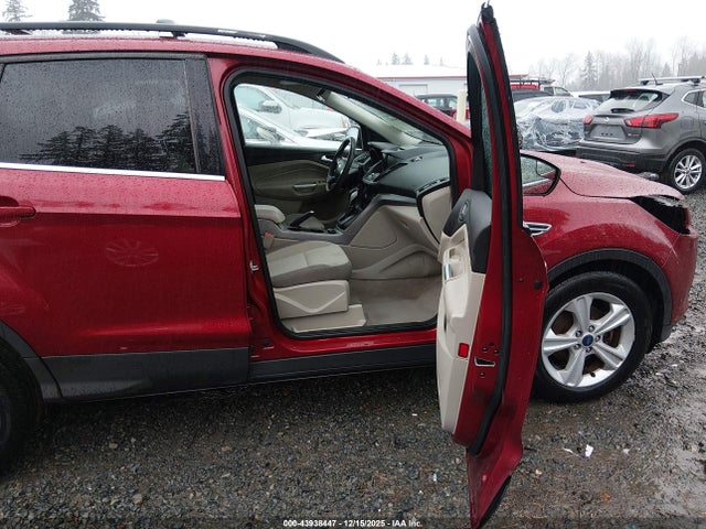1FMCU0GX5EUC90543 Ford ESCAPE SE