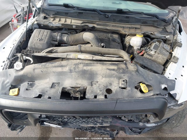 Продажа на аукционе авто 2019 Ram 1500 Classic Warlock  4x4 6'4 Box, vin: 1C6RR7GT2KS725782, номер лота: 43938471