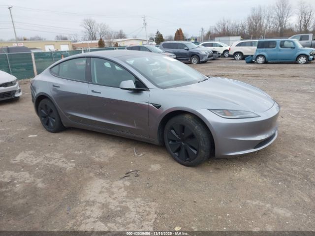 2024 TESLA MODEL 3 5YJ3E1EA5RF858780 Photo 0