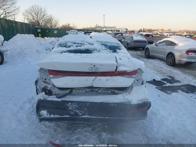 KMHLM4DG5RU805168 Hyundai ELANTRA SEL