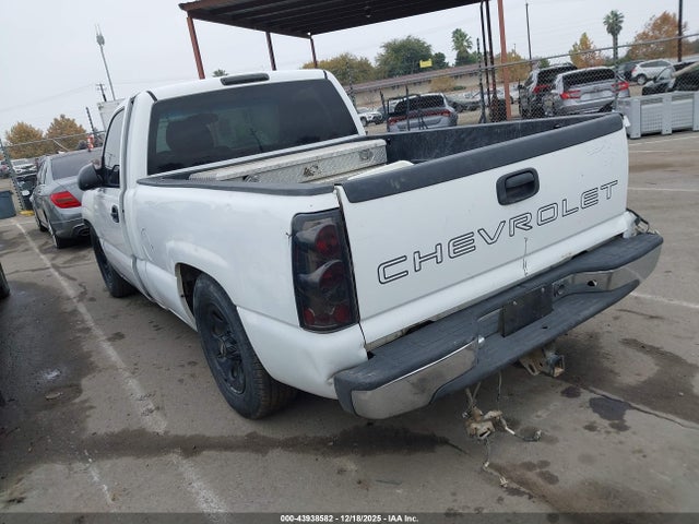 43938582 :رقم المزاد ، 1GTEC14T04Z153342 vin ، 2004 Gmc Sierra 1500 Sle مزاد بيع