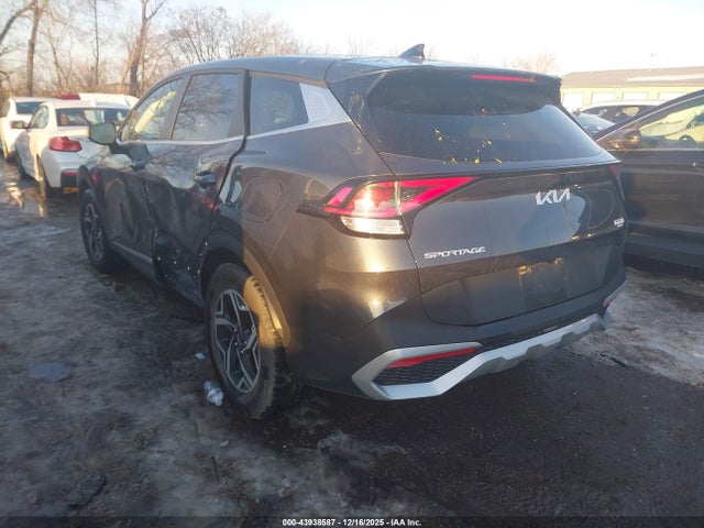 2023 KIA SPORTAGE KNDPU3AF8P7168882 Photo 2