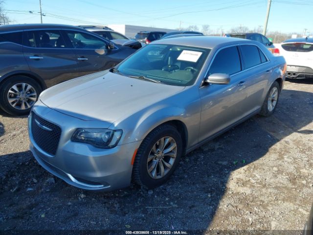 2015 CHRYSLER 300 2C3CCAAGXFH815501 Photo 1