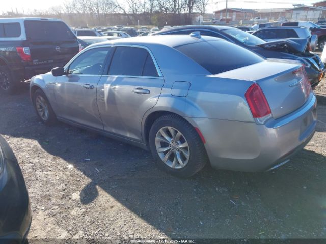 2015 CHRYSLER 300 2C3CCAAGXFH815501 Photo 2