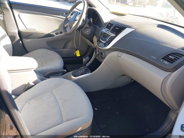 KMHCU5AE9EU153139 Hyundai ACCENT SE