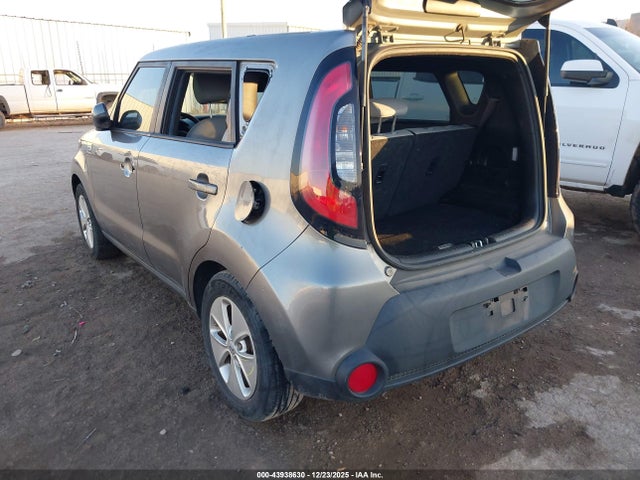 2016 KIA SOUL KNDJN2A21G7368027 Photo 2