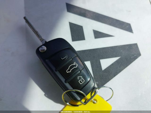 2010 AUDI Q7 WA1LYAFE3AD006880 Photo 10