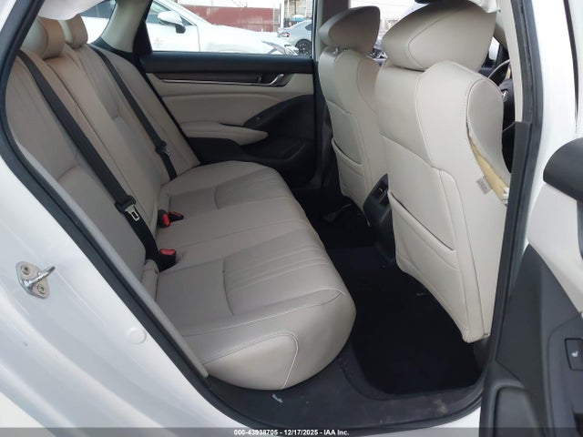 1HGCV3F93KA012504 Honda Accord Hybrid Touring