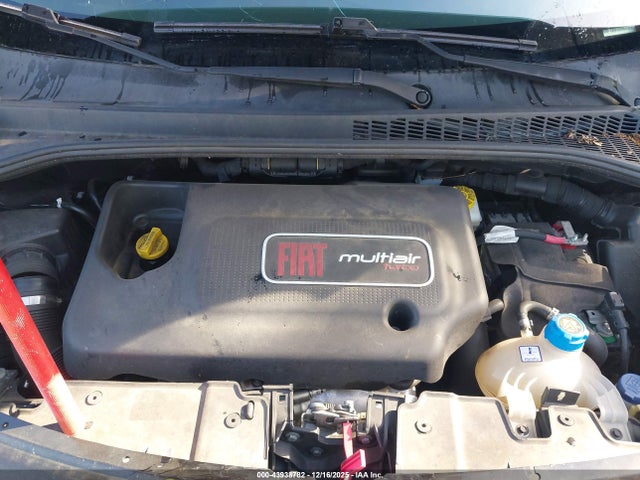 2018 FIAT 500L ZFBCFAAH8JZ041045 Photo 9