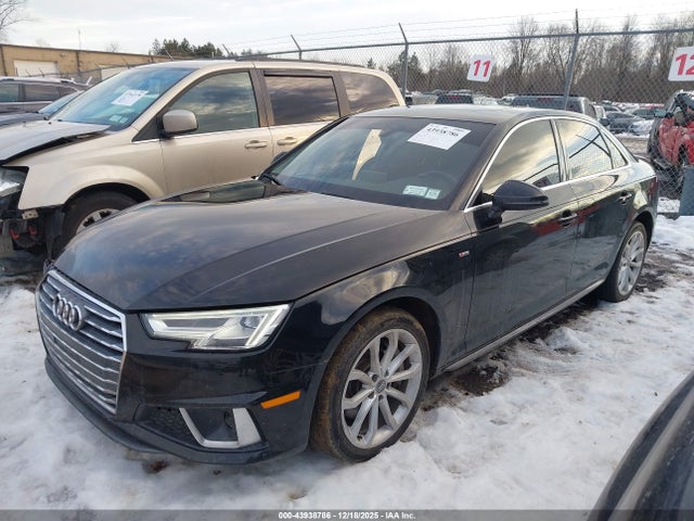 2019 AUDI A4 WAUENAF41KN005282 Photo 1