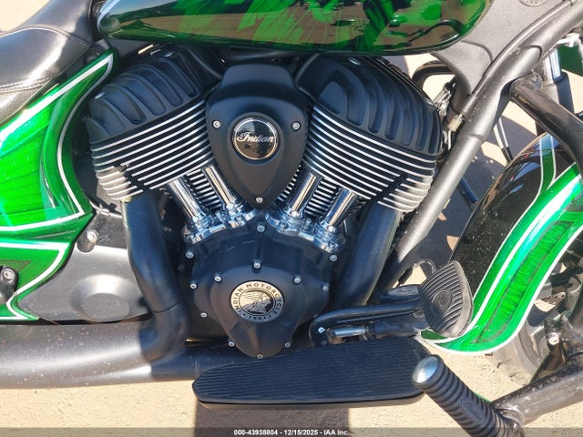 2018 INDIAN MOTORCYCLE CO. CHIEFTAIN 56KTCDAA2J3365695 Photo 7