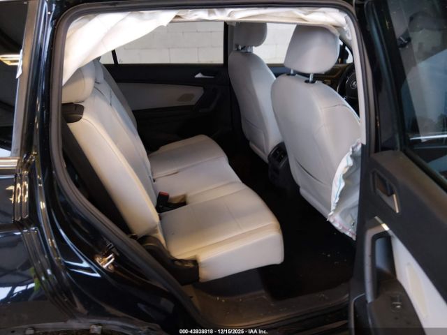 2019 VOLKSWAGEN TIGUAN 3VV3B7AX0KM135752 Photo 7