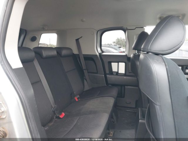 2007 TOYOTA FJ CRUISER JTEBU11F570004704 Photo 7