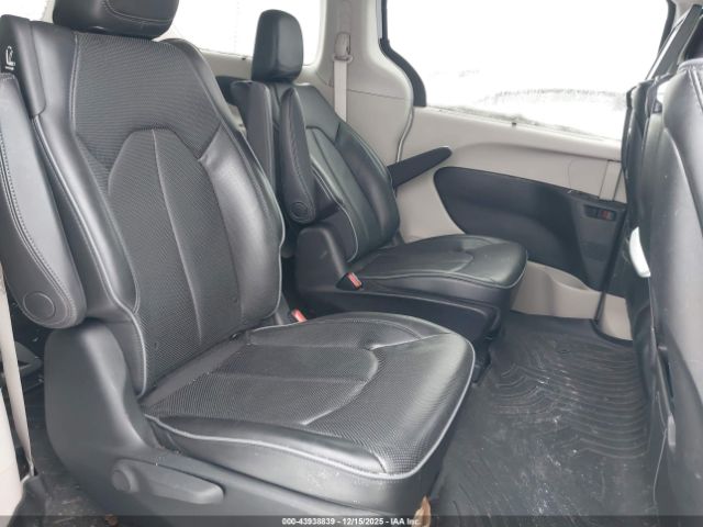 2018 CHRYSLER PACIFICA HYBRID 2C4RC1N77JR364563 Photo 7