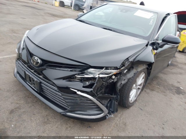 4T1R11AK1PU736678 Toyota CAMRY LE
