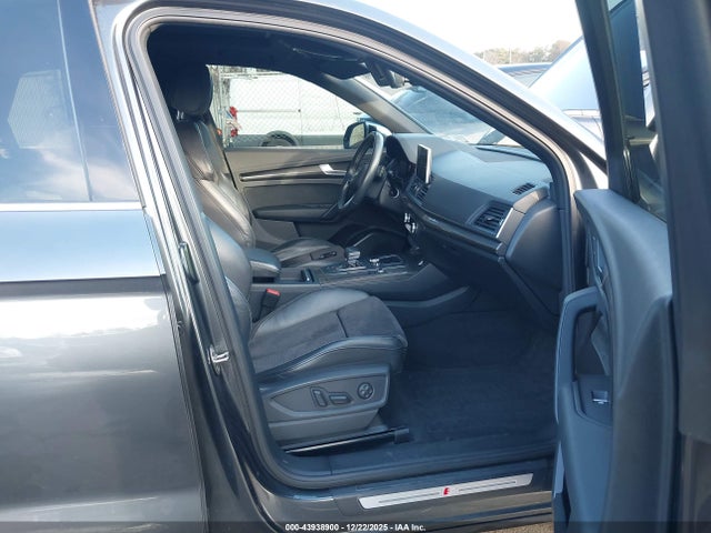 2018 AUDI SQ5 WA1A4AFYXJ2232598 Photo 4