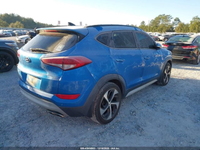 2018 HYUNDAI TUCSON KM8J33A26JU632360 Photo 3
