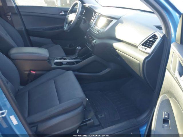 2018 HYUNDAI TUCSON KM8J33A26JU632360 Photo 4