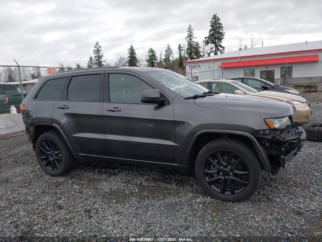 1C4RJFAG9MC817264 Jeep Grand Cherokee Laredo X 4x4