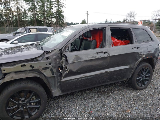 1C4RJFAG9MC817264 Jeep Grand Cherokee Laredo X 4x4
