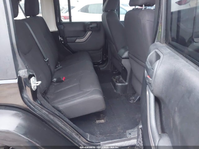 1C4BJWDG7EL149396 Jeep Wrangler Unlimited Sport