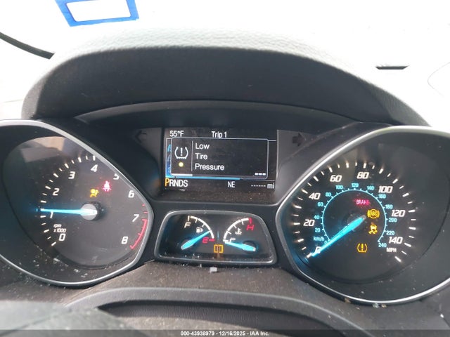 1FMCU0JX0EUA37736 Ford Escape Titanium