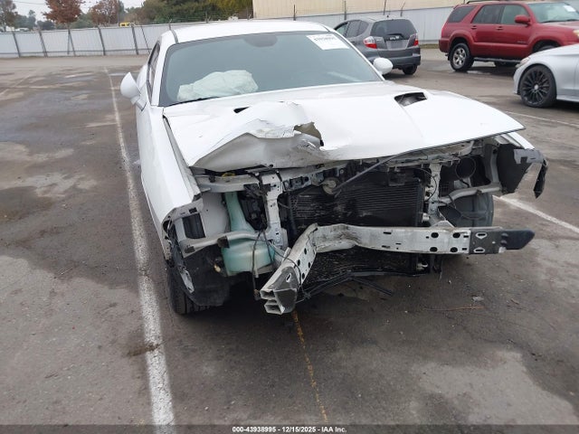 Dodge Challenger R/t 2015 2C3CDZAT0FH711303 Image 20