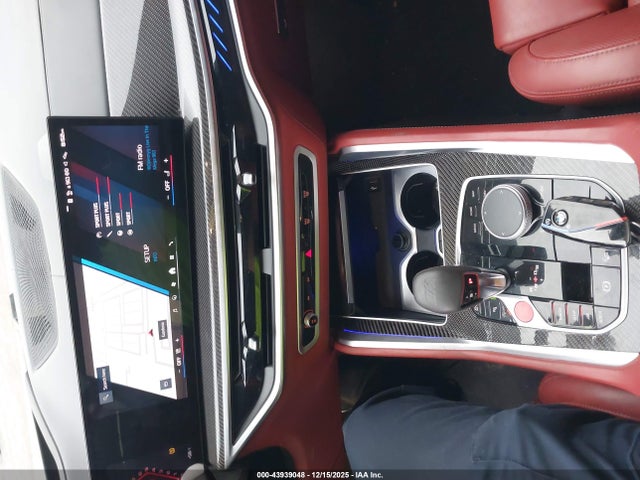 2024 BMW X5 M 5YM13ET05R9V08842 Photo 10