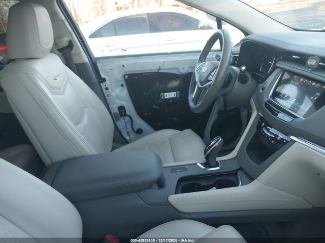 2018 CADILLAC XT5 1GYKNCRSXJZ177579 Photo 4