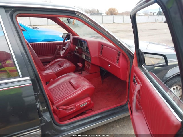 1988 CADILLAC CIMARRON 1G6JG51W9JJ503704 Photo 4