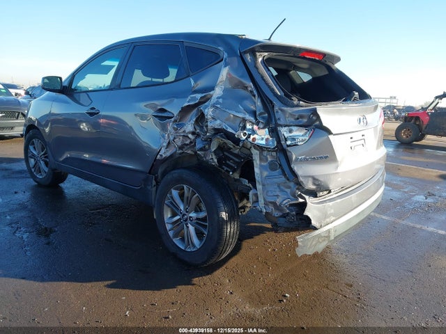 KM8JT3AF1EU888558 Hyundai TUCSON GLS