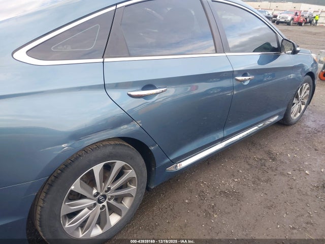 Hyundai Sonata Sport 2016 5NPE34AF4GH413317 Image 21