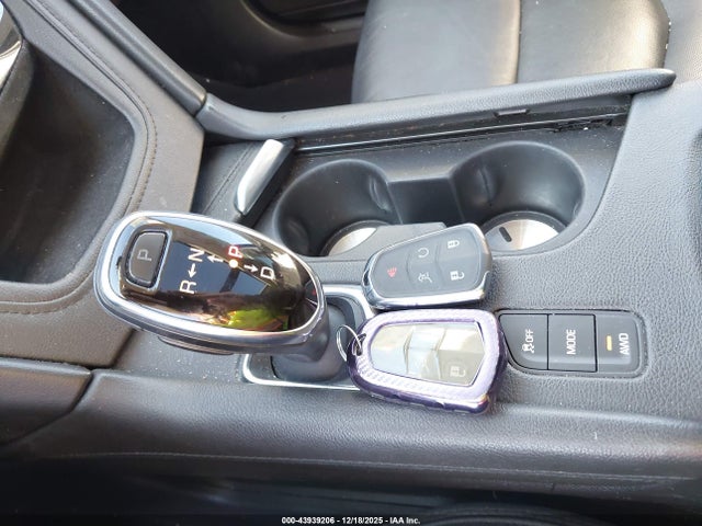 2018 CADILLAC XT5 1GYKNDRS1JZ182417 Photo 10