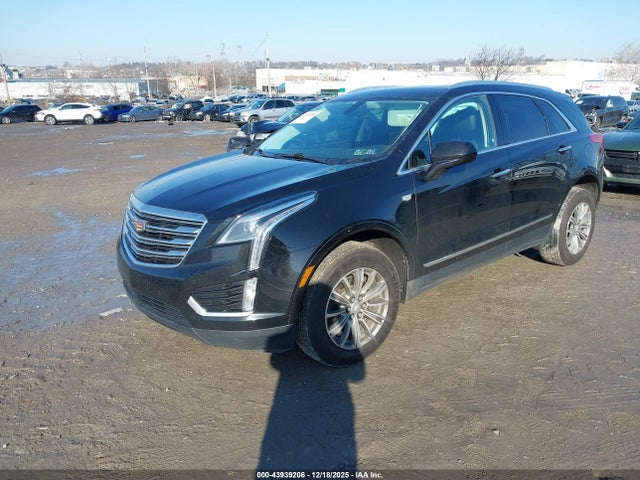 2018 CADILLAC XT5 1GYKNDRS1JZ182417 Photo 1